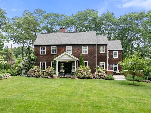 21 Hilltop Rd, Weston, MA 02493