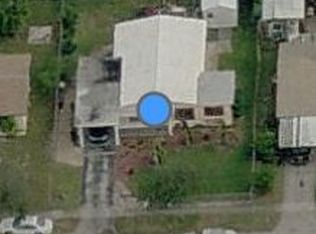1520 NW 33rd Ave, Lauderhill, FL 33311