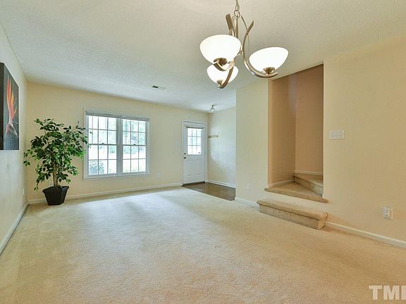 5th image of 7 Forest Oaks Dr Unit 7