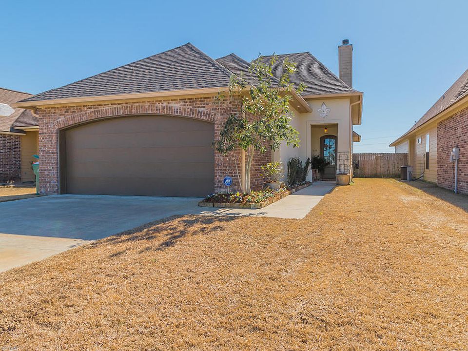 1st image of 306 Highland View Dr