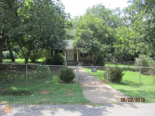 166 Johnson St, Barnesville, GA 30204