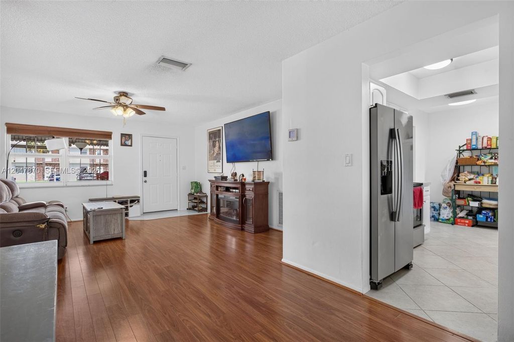 220 S Golf Blvd, photo 9
