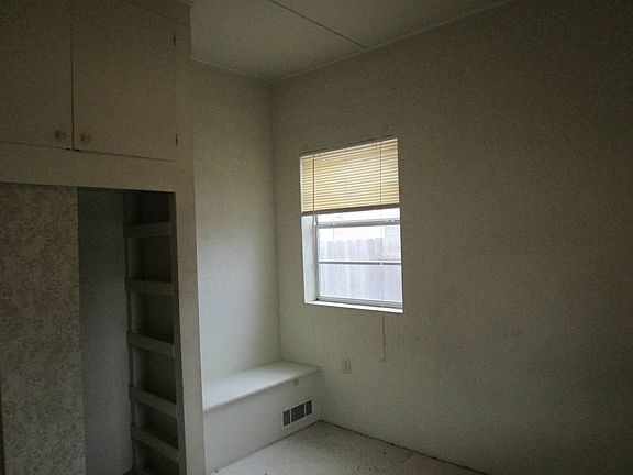 Bedroom2