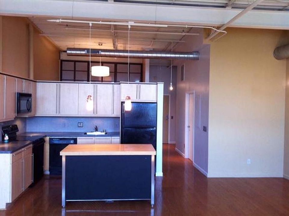 1st image of 234 E Reservoir Ave Unit 310