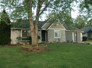 2909 N Grassy Creek Dr, Indianapolis, IN