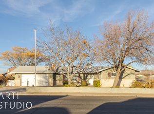 2746 E Crestview Dr, Santa Clara, UT 84765