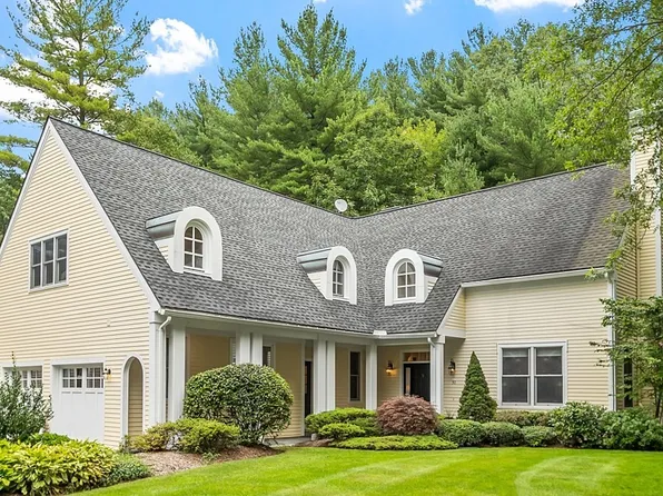 50 Wayside Rd Unit 50, Concord, MA 01742