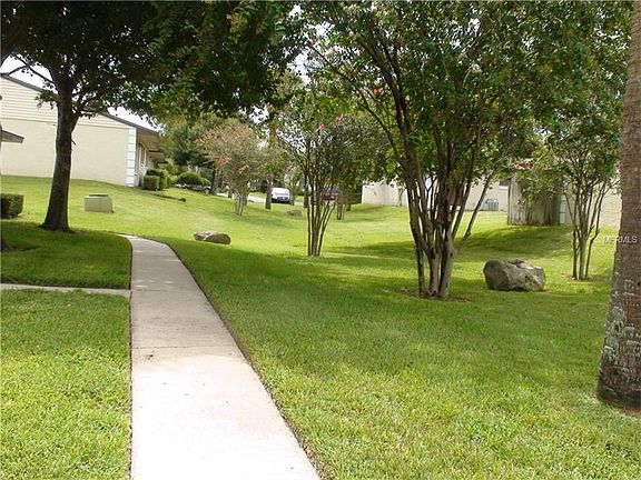 2nd image of 550 Hattaway Dr APT 16