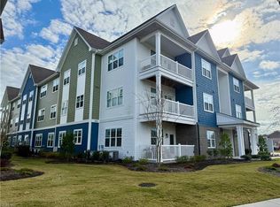 1725 Dromolin Dr UNIT 101, Virginia Beach, VA 23456