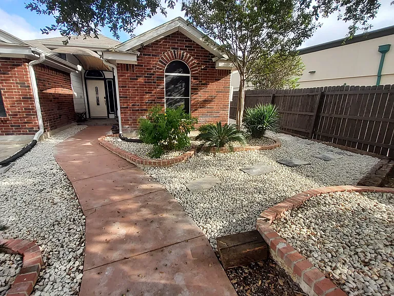 10007 Autumn Run Ln — Photo 2