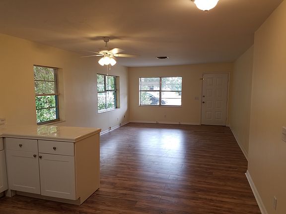 3rd image of 1625 17th Ct SW