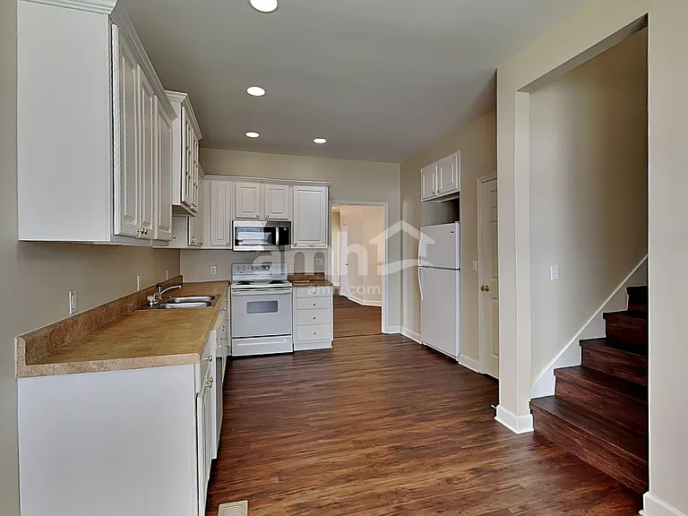 1707 Arrow Head Dr — Photo 3