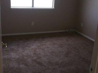 26325 Old Mill Dr, Madera, CA 93638