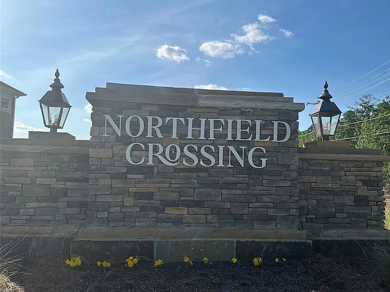 9143 Northfield Crossing Dr — Photo 3