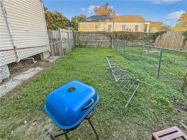 5721 Royal St — Photo 10
