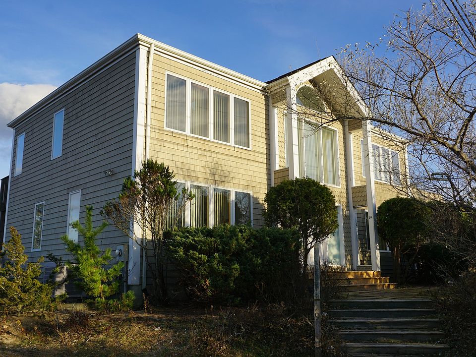 1st image of 29 Sandpiper Ln