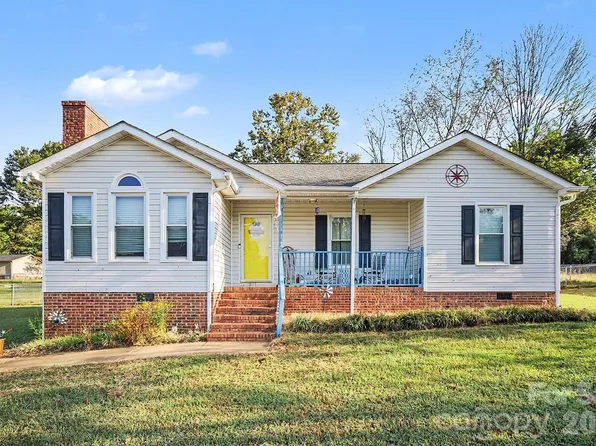412 Caswell Ave, Bessemer City, NC 28016