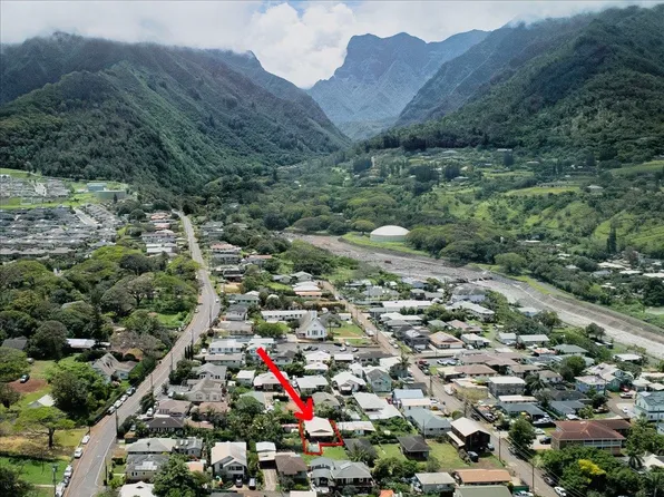2301 W Vineyard St #C, Wailuku, HI 96793