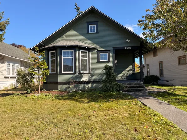 2006 Iron St, Bellingham, WA 98225
