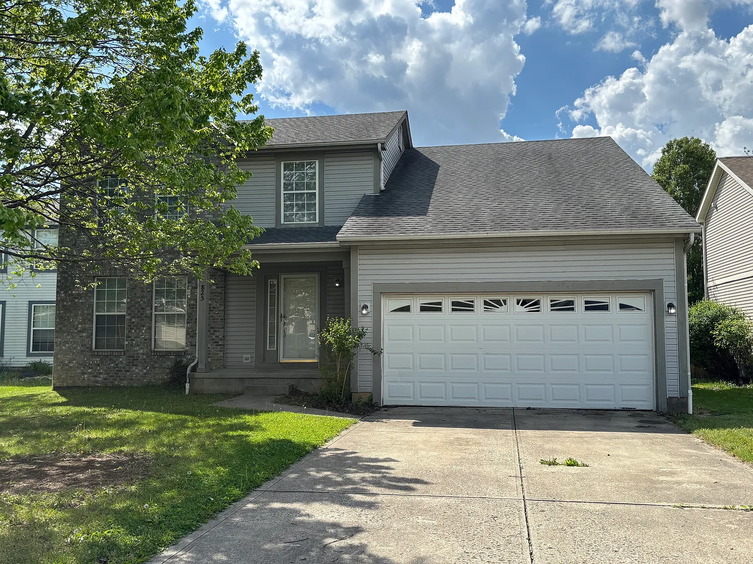 825 Bernese Ct — Photo 1