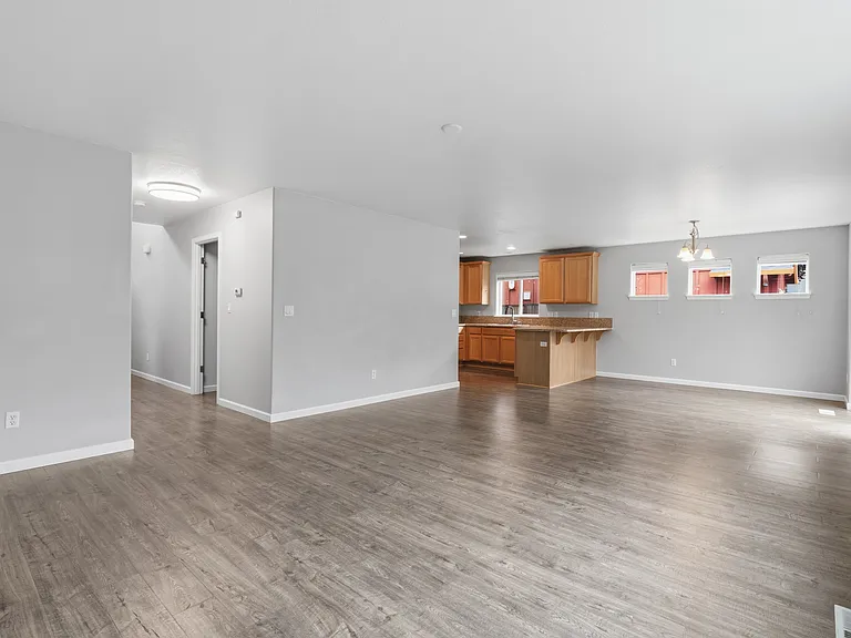 4236 Azalea Ave SE — Photo 4