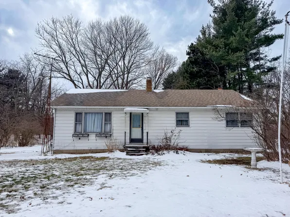 9456 N Wilhelm Rd, La Porte, IN 46350