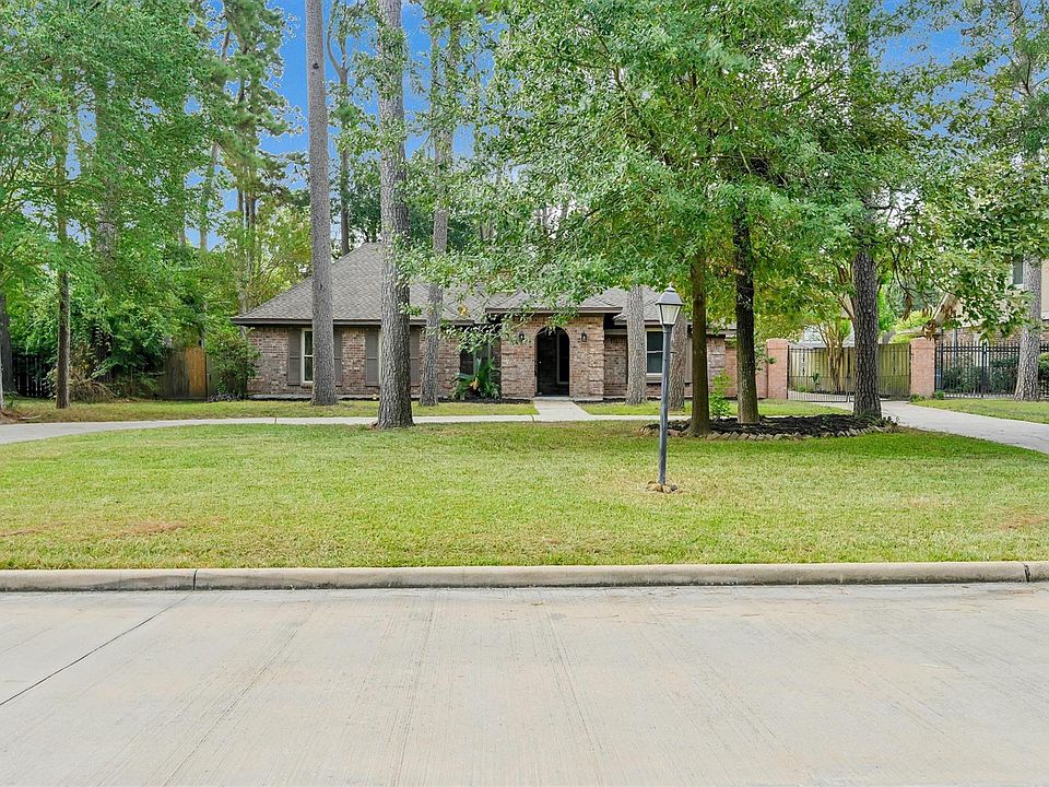 1st image of 6415 Moccasin Bend Dr