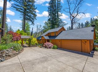 49894 McKenzie Hwy, Vida, OR 97488