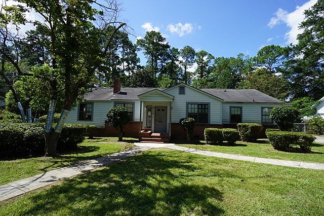 1st image of 815 Lakeland Ave