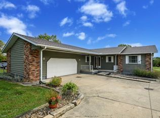 1641 Mattingly Rd, Hinckley, OH 44233