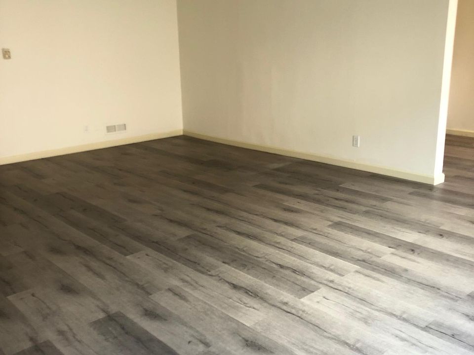 1st image of 4541 Santa Rosalia Dr