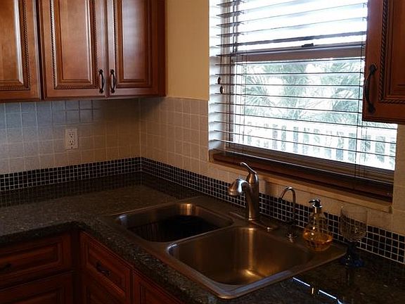 4th image of 5980 Shore Blvd S APT 508
