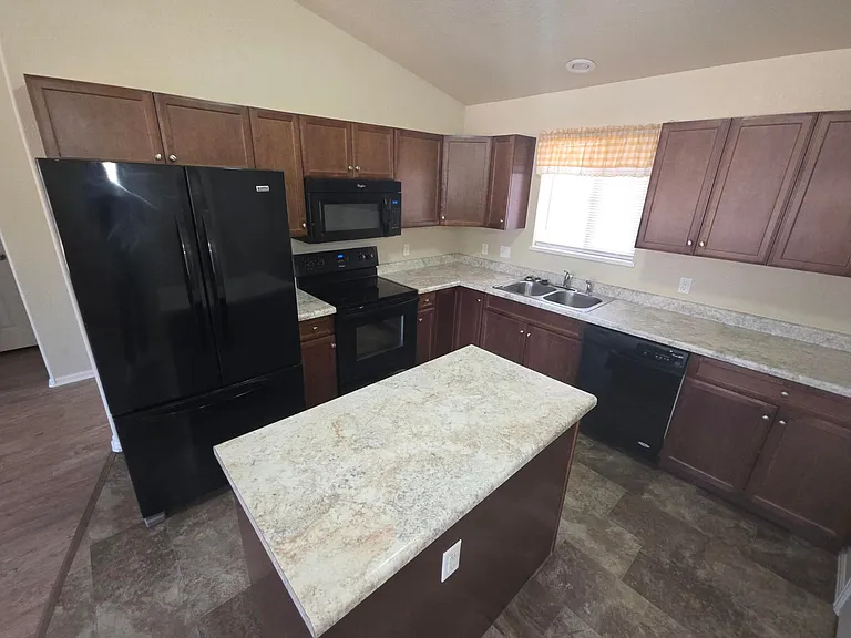 3154 Glendam Dr — Photo 4