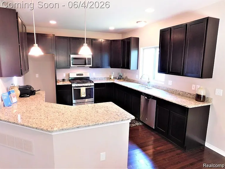 20955 Oak Ridge Dr — Photo 6