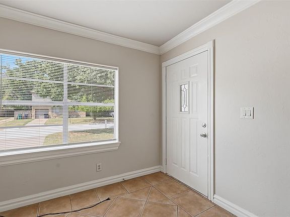 4th image of 3028 NW 46th St