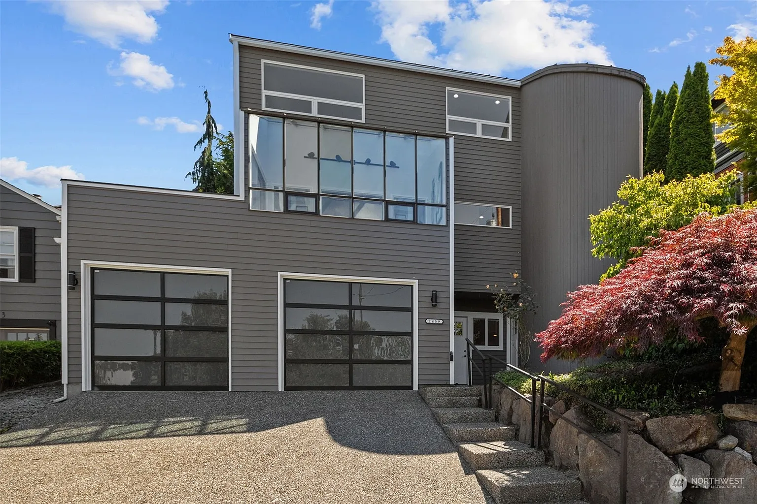 2859 W Government Way photo 1