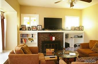 5th image of 4954 Itaska St