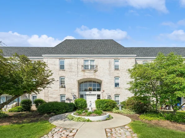 5001 Carriageway Dr #A112, Rolling Meadows, IL 60008