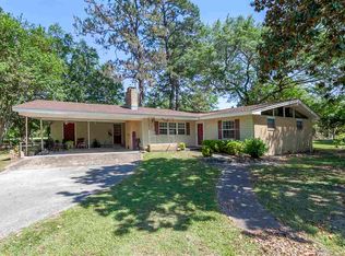 10256 Flynn Rd, Village Mills, TX 77663