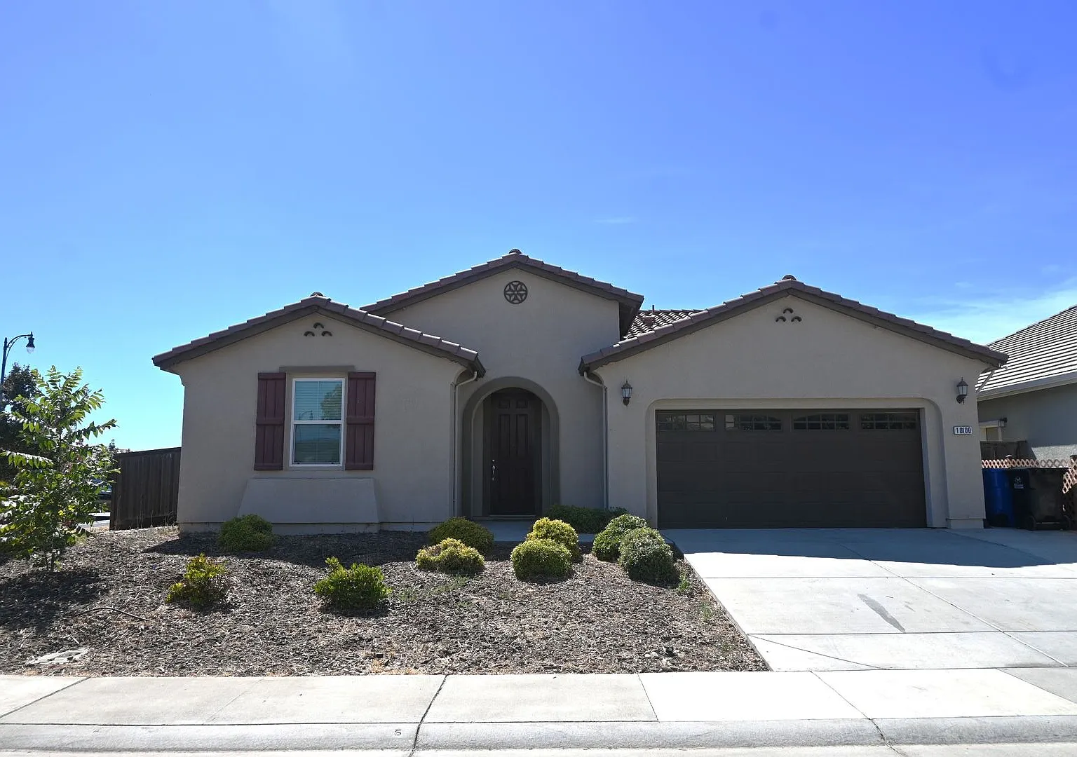 Resident Benefit Package Property — Photo 1