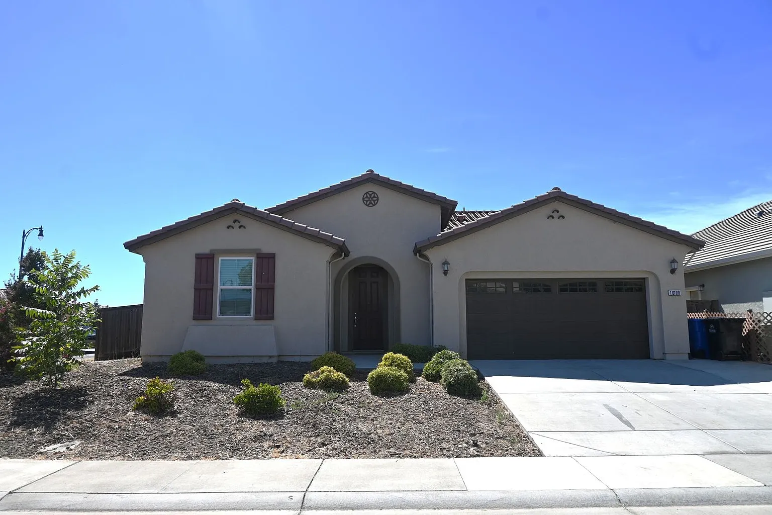 10100 Robert Watkins Way photo 1