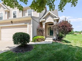 22517 W 72nd Ter, Shawnee, KS 66227