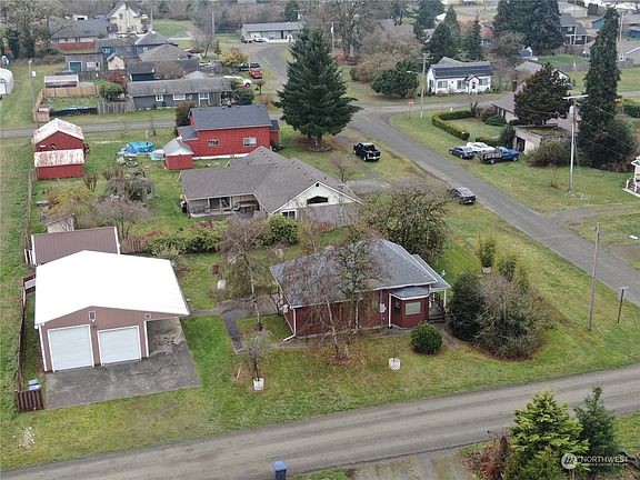 5th image of 304 W Harris Avenue