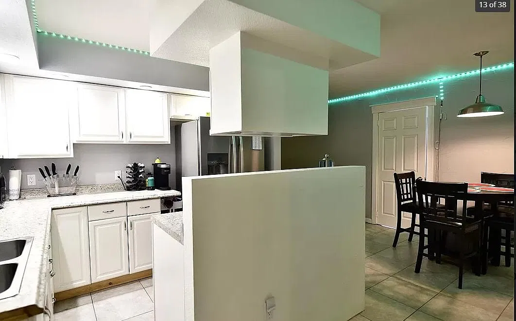 120 Clayton St — Photo 2