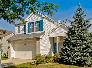 2142 W Wicklow Ln, Round Lake, IL 60073