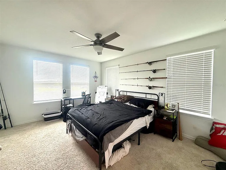8618 Warburg Aly — Photo 15