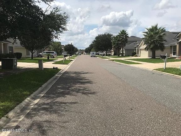 5th image of 9152 Prosperity Lake Dr
