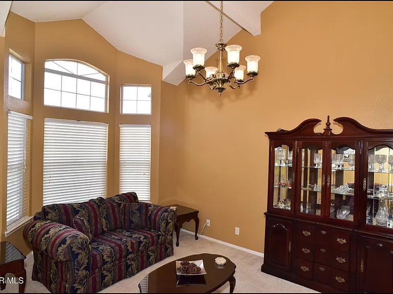 1316 Black Ridge Dr — Photo 6
