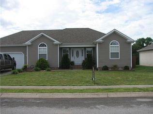 762 Claw Ct, Hopkinsville, KY