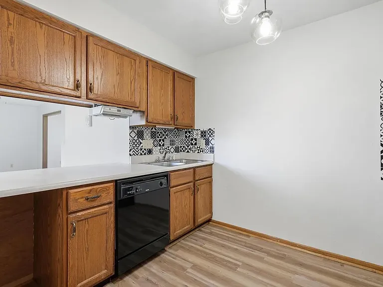3948 Partridge Cir #U — Photo 6